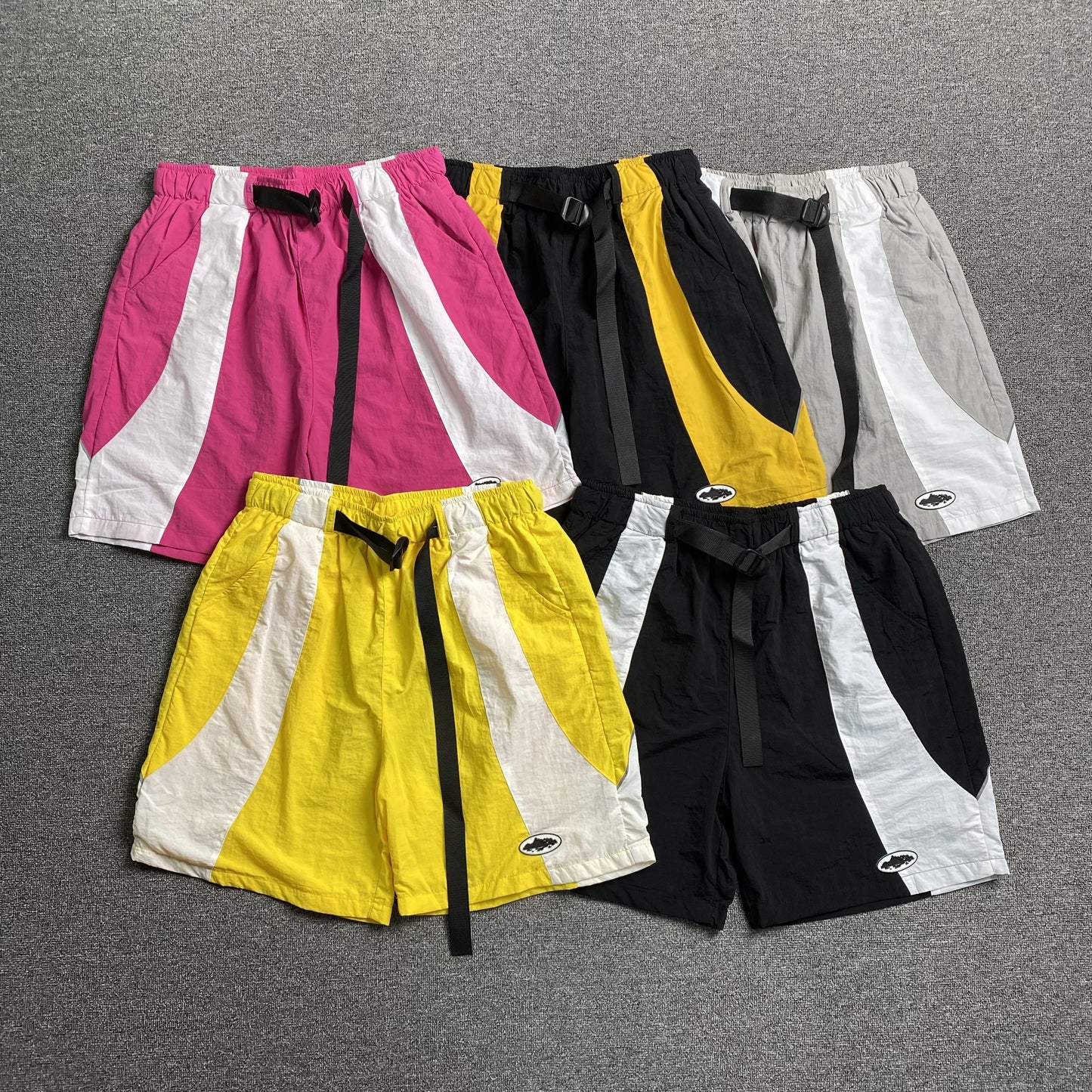 corteiz-spring-shorts-black-yellow-7-Drip Store Argentina