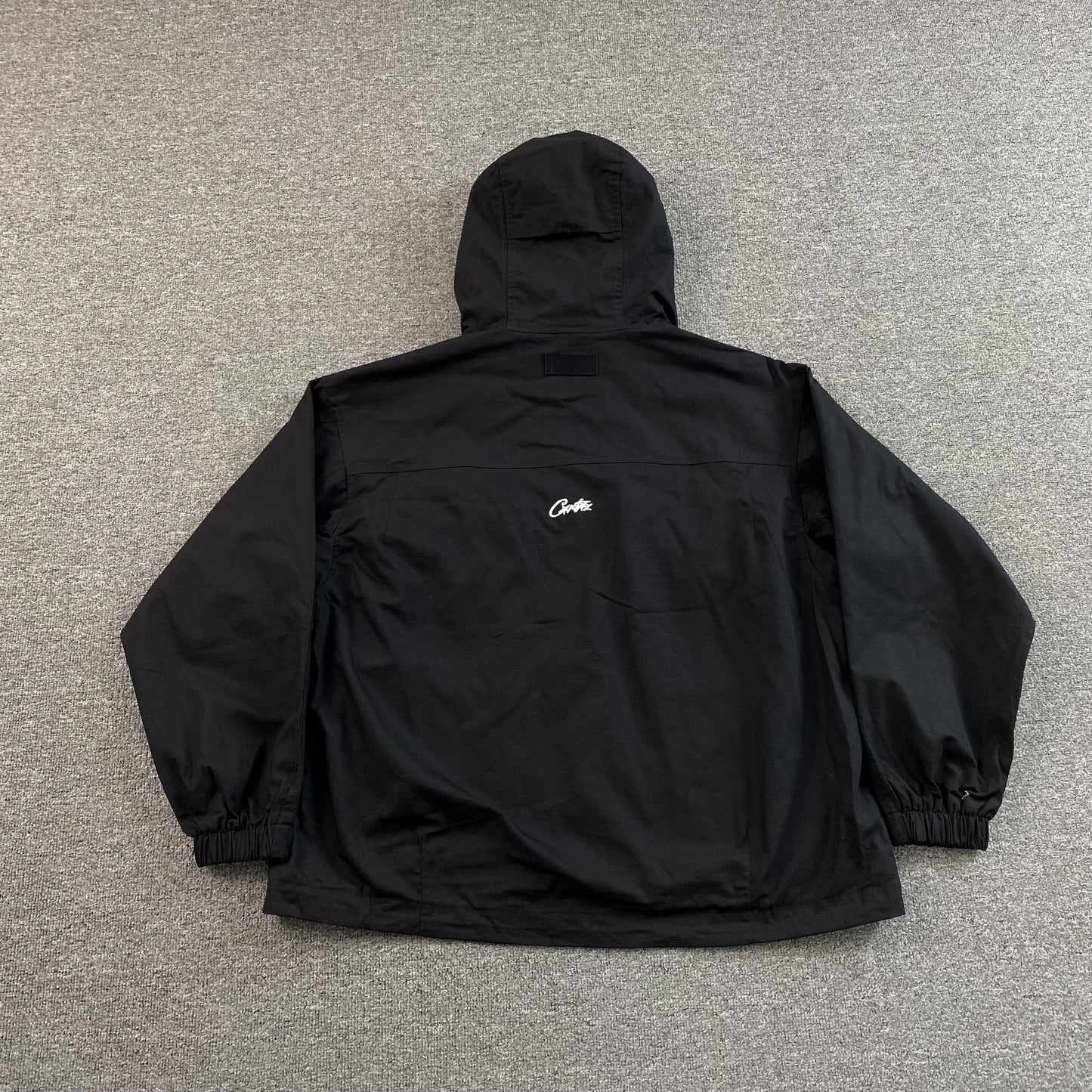 corteiz-storm-jacket-black-2-Drip Store Argentina