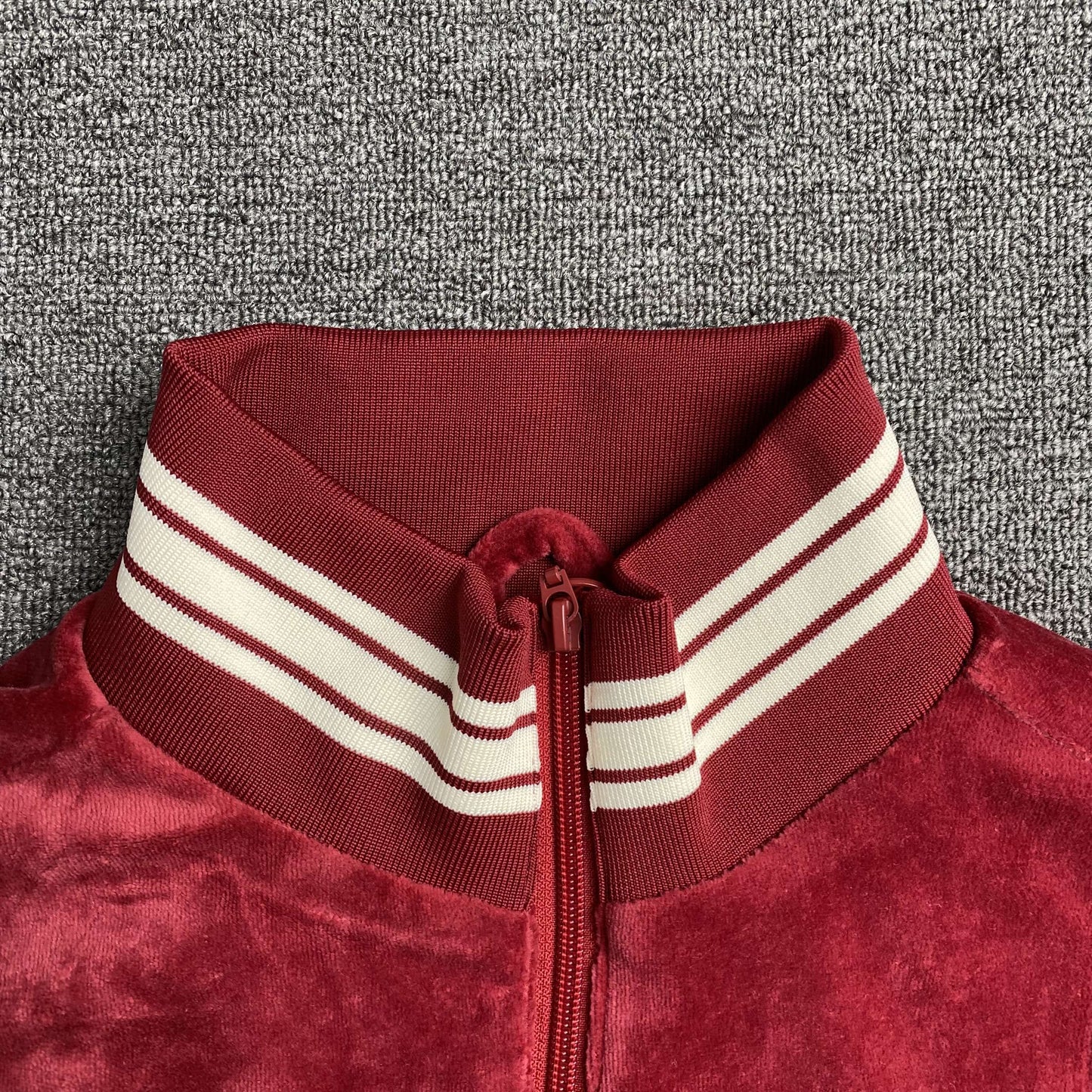 Campera Corteiz VVS Uptown Bordó