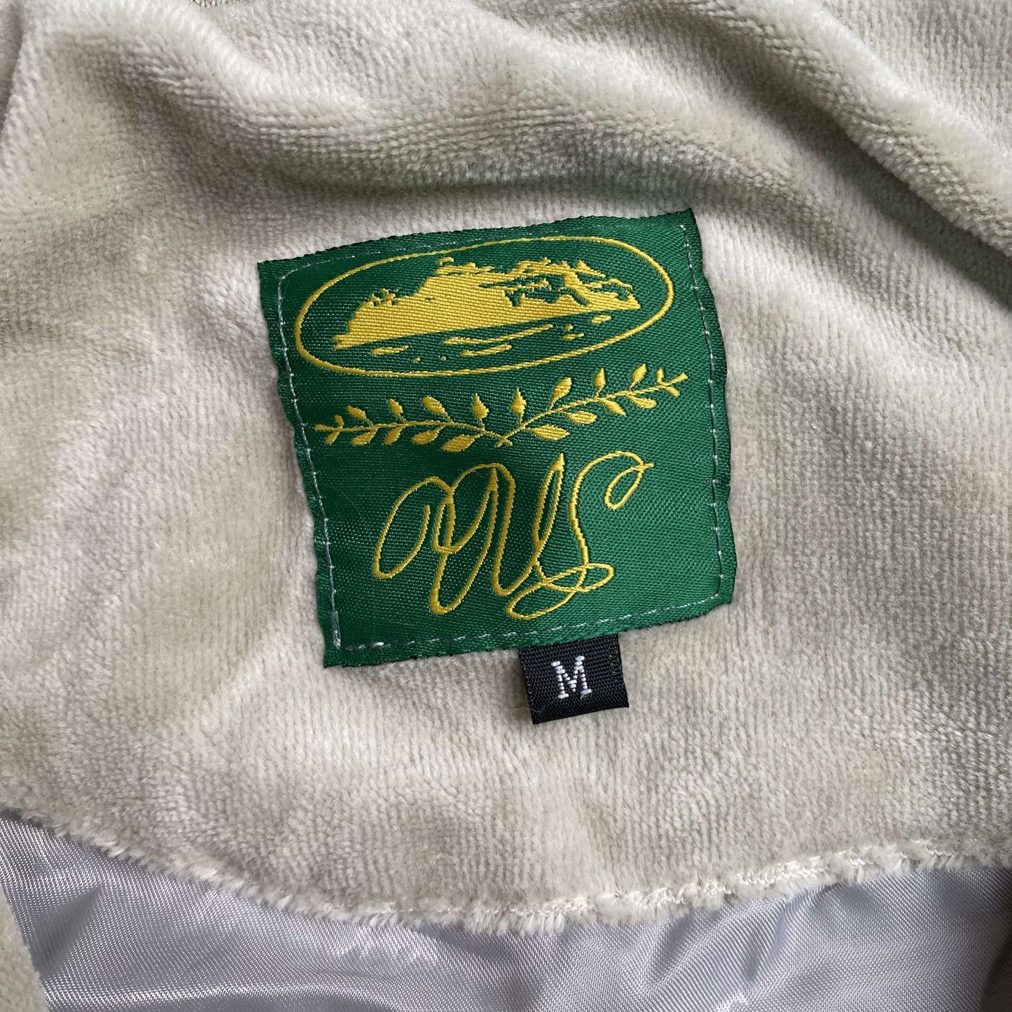 Campera Corteiz VVS Uptown Gris