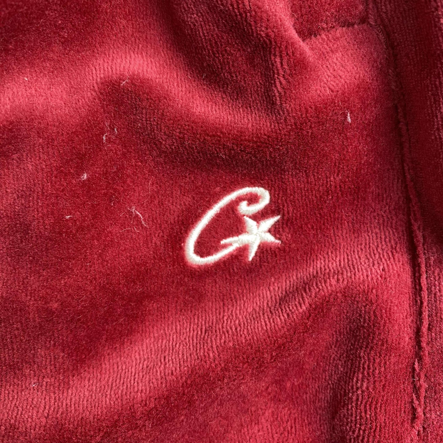 Pantalon Corteiz VVS Uptown Pant Bordó