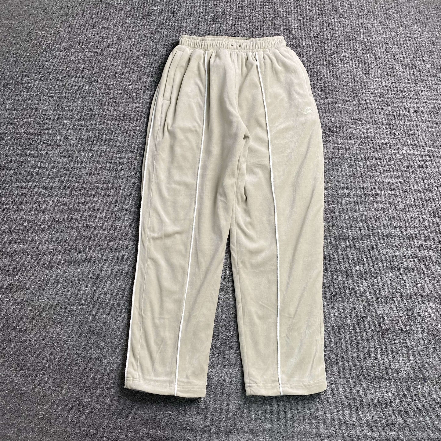 Pantalon Corteiz VVS Uptown Pant Gris