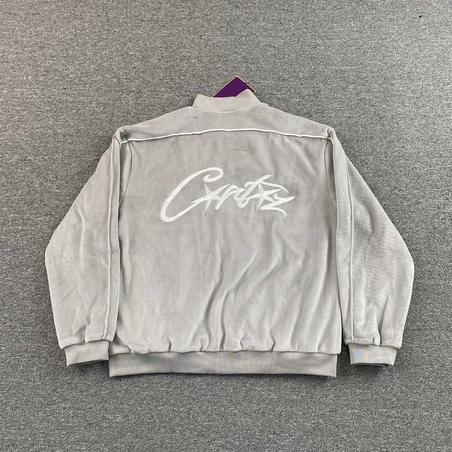 Campera Corteiz VVS Velour Gris