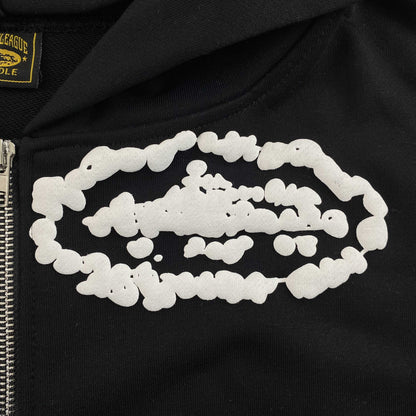 Campera Corteiz x Denim Tears Island Wreath Negra