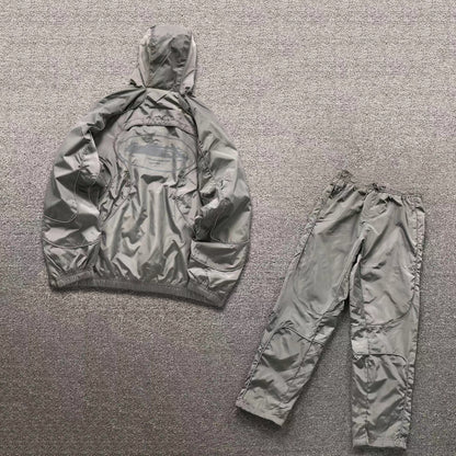 Conjunto Corteiz x Nike NRG Onyx Gris