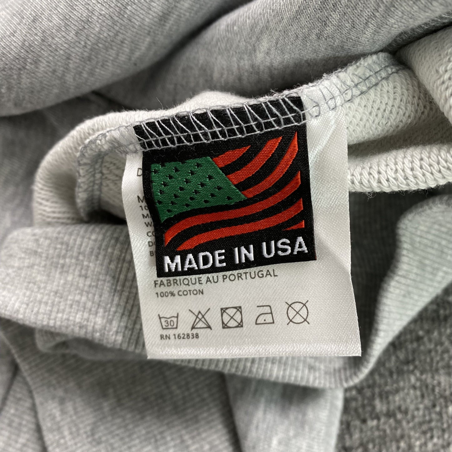 Buzo Denim Tears Big Cotton Wreath Gris