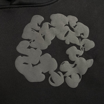 denim-tears-the-cotton-wreath-hoodie-black-monochrome-5-Drip Store Argentina