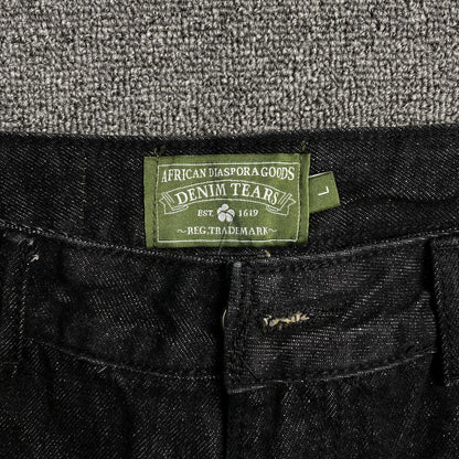 denim-tears-the-cotton-wreath-jean-short-black-9-Drip Store Argentina