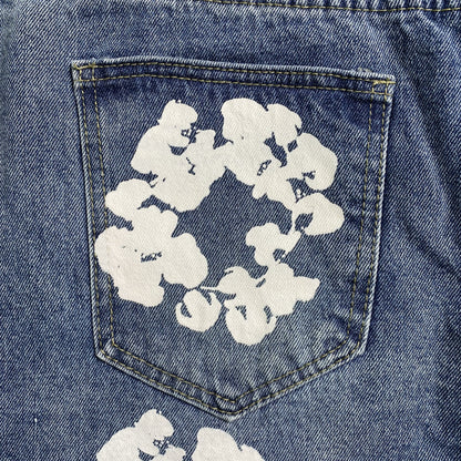 denim-tears-the-cotton-wreath-jean-short-light-blue-5-Drip Store Argentina