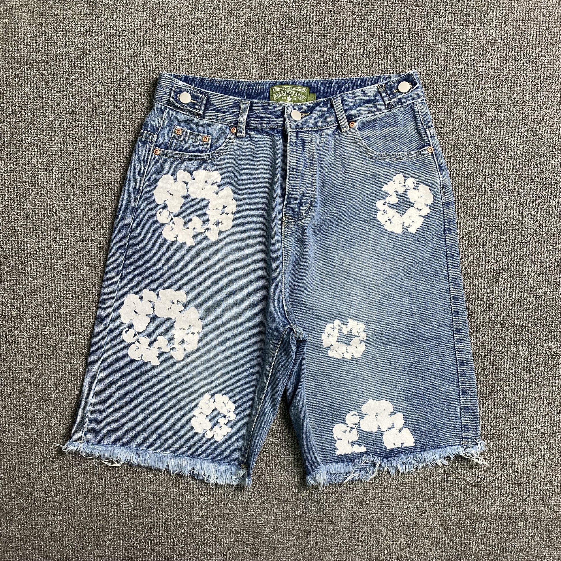 denim-tears-the-cotton-wreath-jean-short-light-blue-Drip Store Argentina