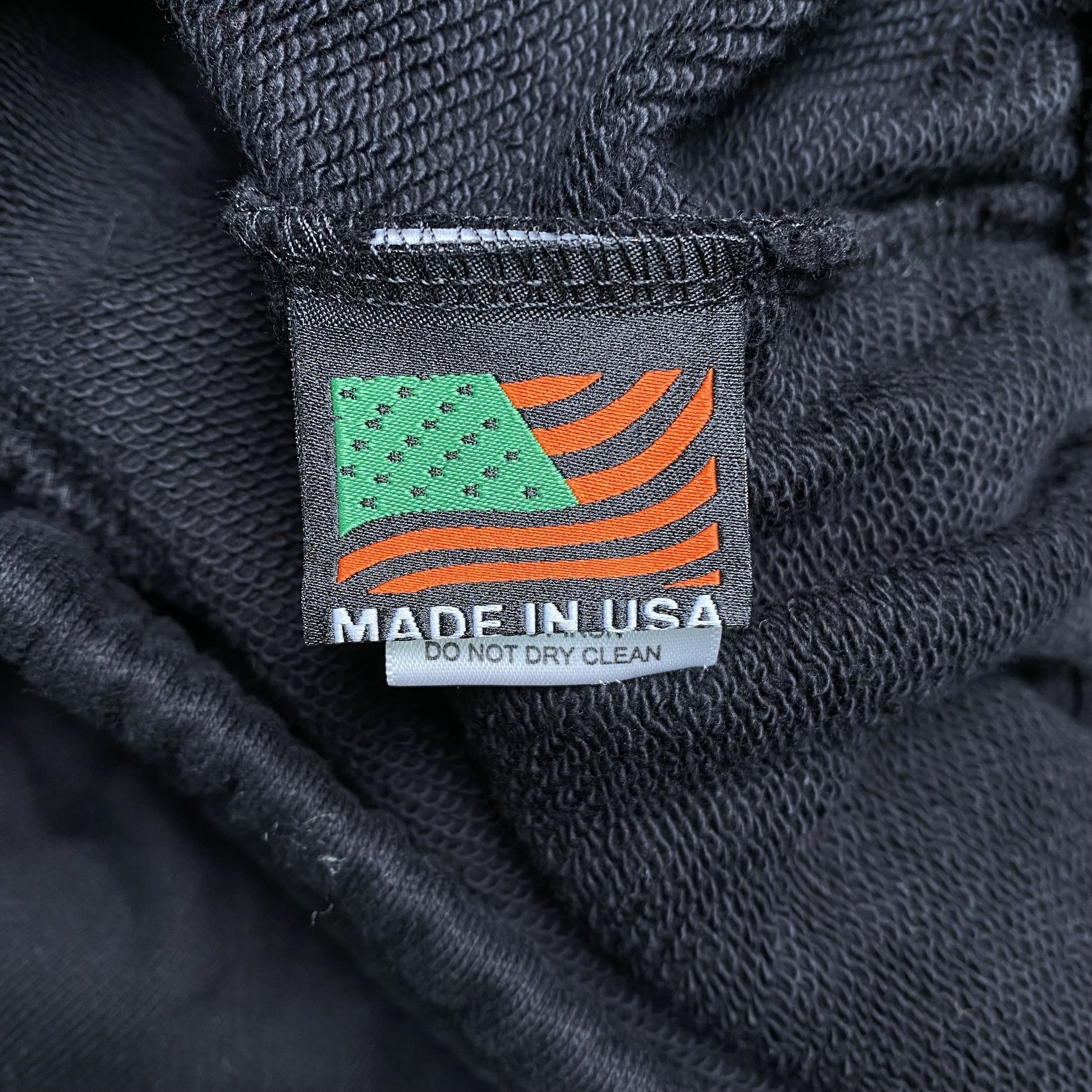 denim-tears-the-cotton-wreath-sweatpants-black-3-Drip Store Argentina