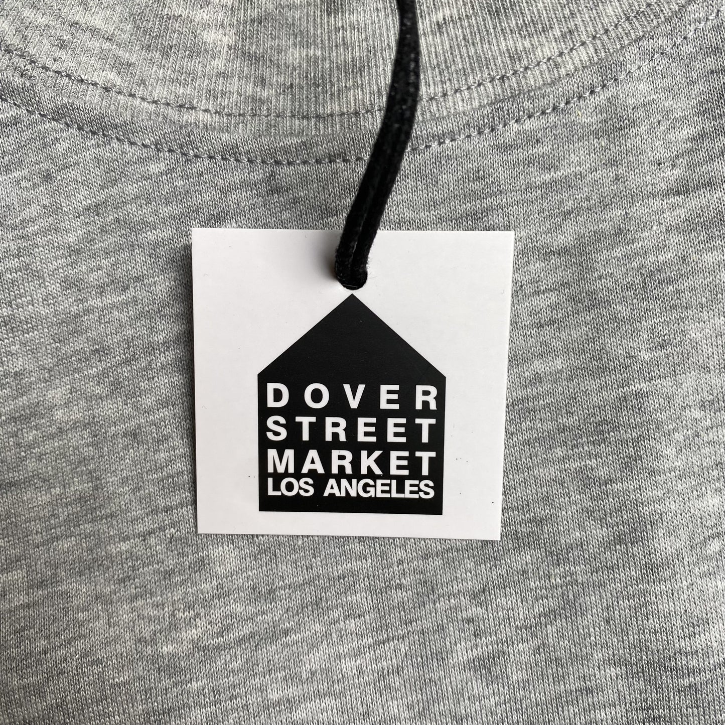 denim-tears-the-cotton-wreath-tee-grey-4-Drip Store Argentina