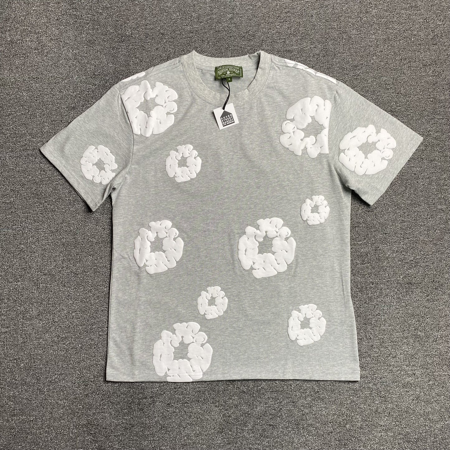 denim-tears-the-cotton-wreath-tee-grey-Drip Store Argentina