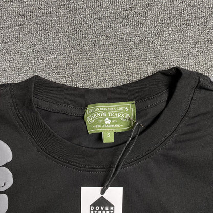 denim-tears-the-cotton-wreath-tee-monochromatic-4-Drip Store Argentina