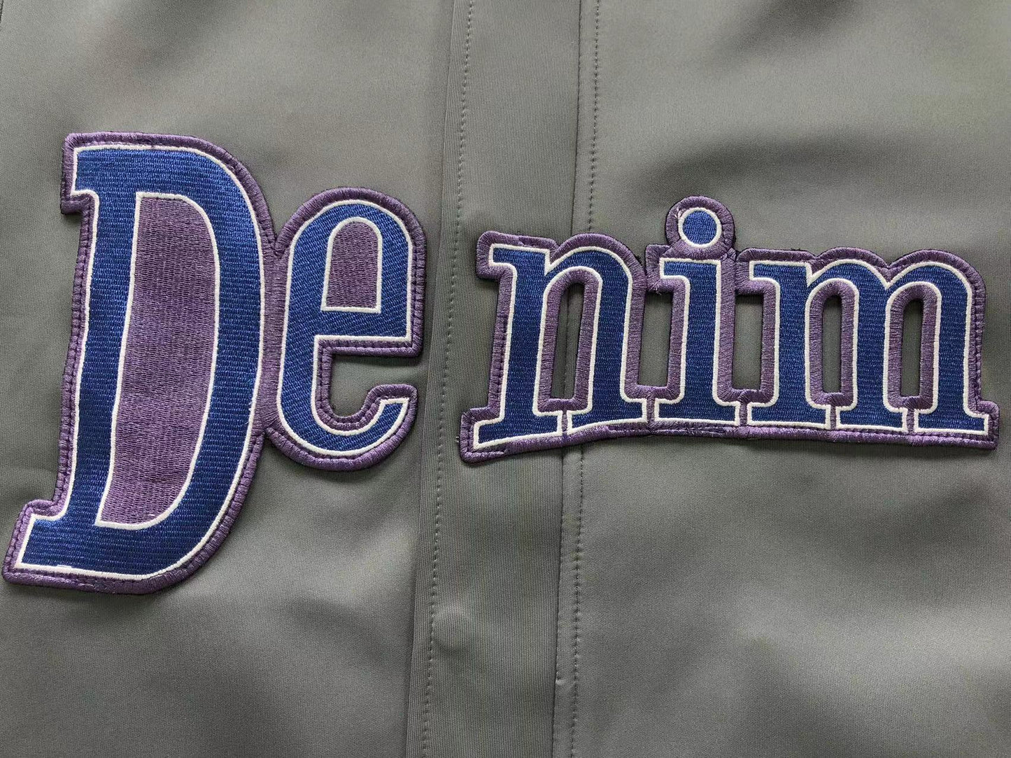 denim-tears-track-jacket-grey-6-Drip Store Argentina