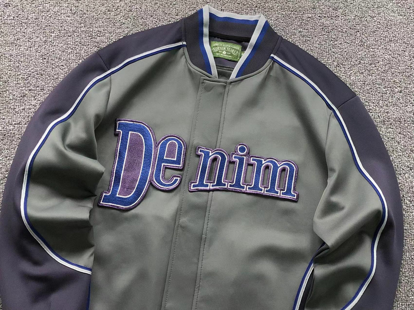 denim-tears-track-jacket-grey-8-Drip Store Argentina