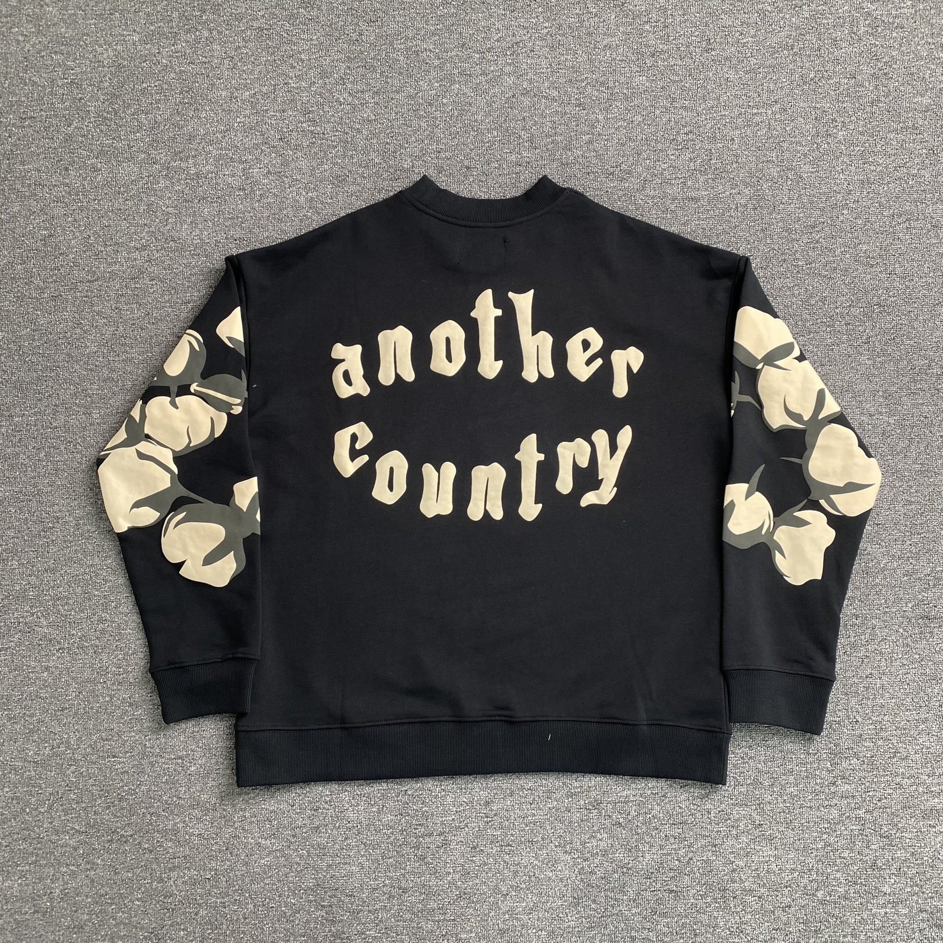 denim-tears-x-cpfm-cactus-tears-crewneck-black-2-Drip Store Argentina