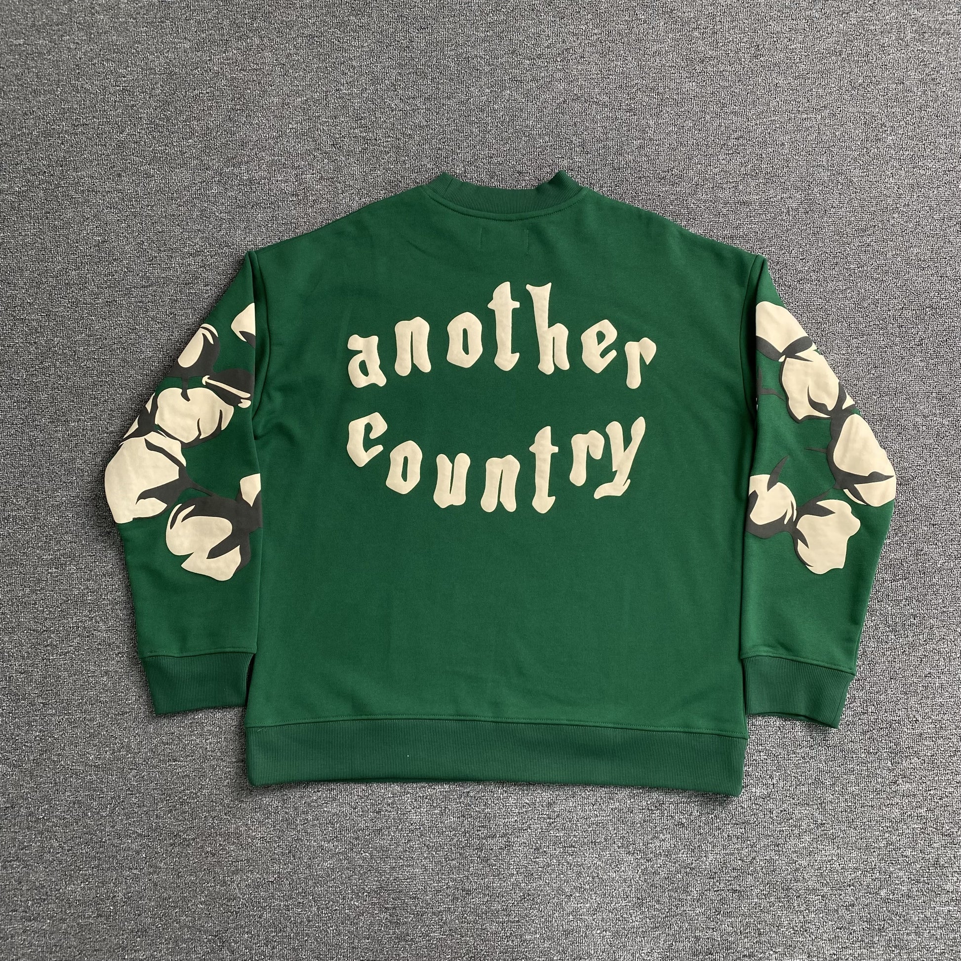 denim-tears-x-cpfm-cactus-tears-crewneck-green-2-Drip Store Argentina