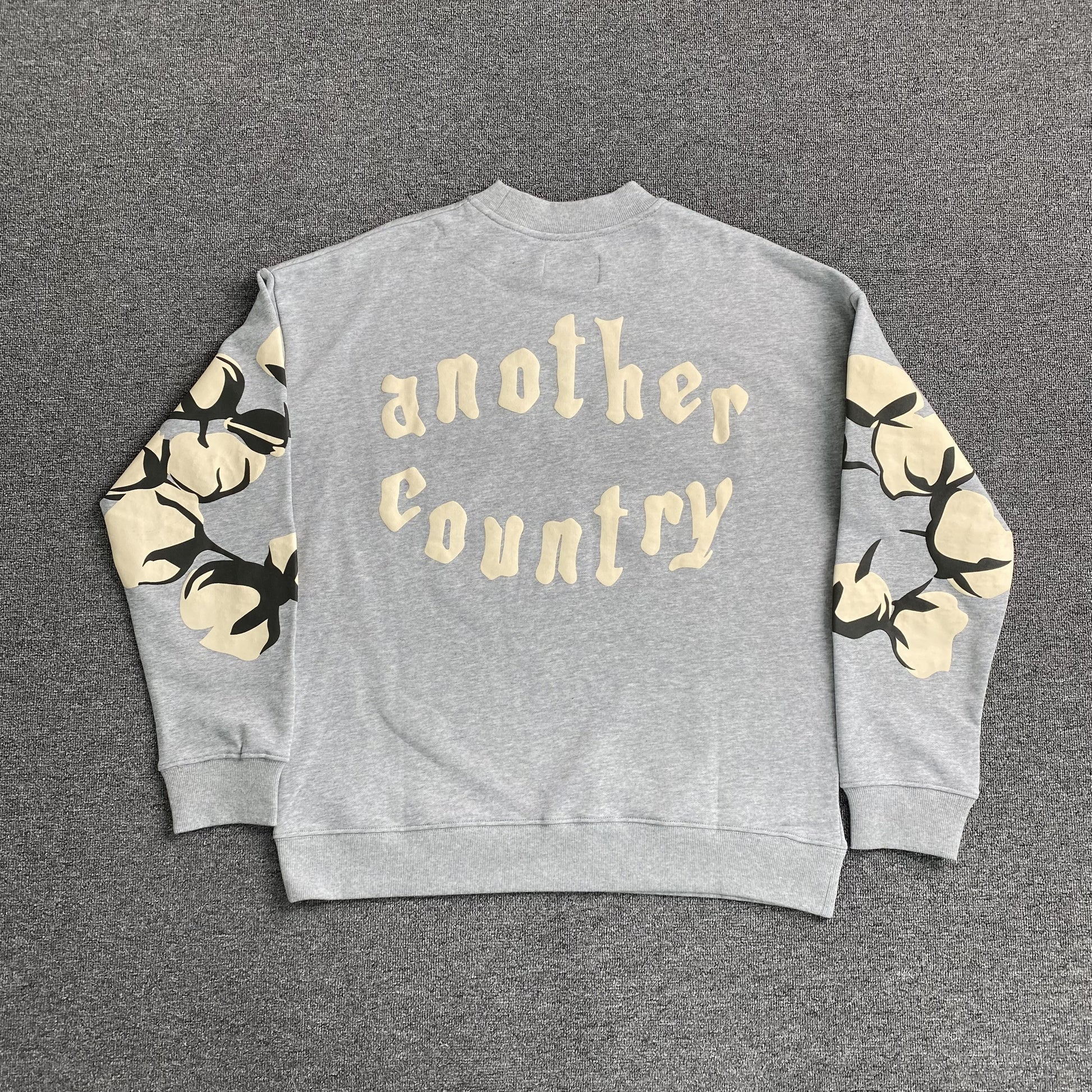 denim-tears-x-cpfm-cactus-tears-crewneck-grey-2-Drip Store Argentina