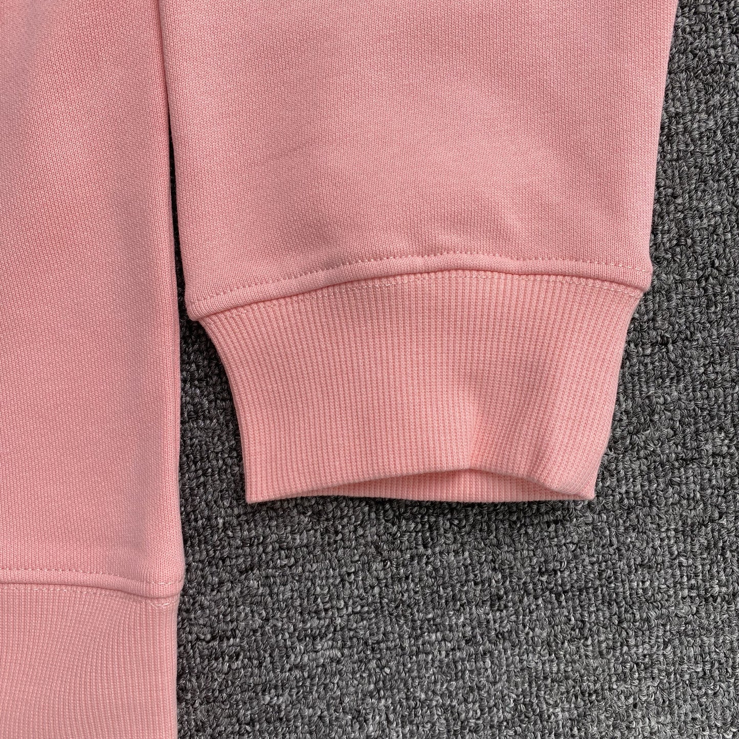 denim-tears-x-cpfm-cactus-tears-crewneck-pink-3-Drip Store Argentina