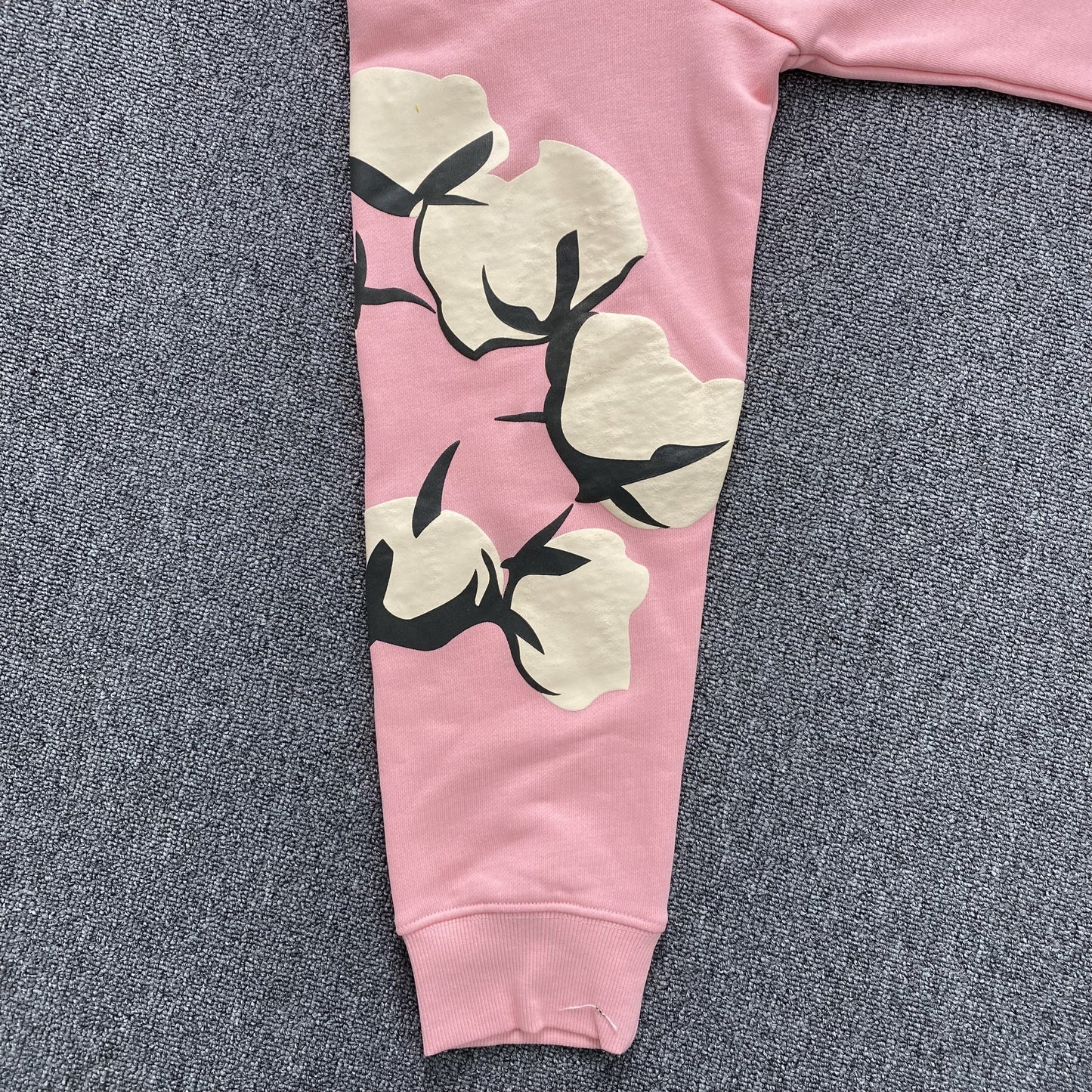 denim-tears-x-cpfm-cactus-tears-crewneck-pink-4-Drip Store Argentina