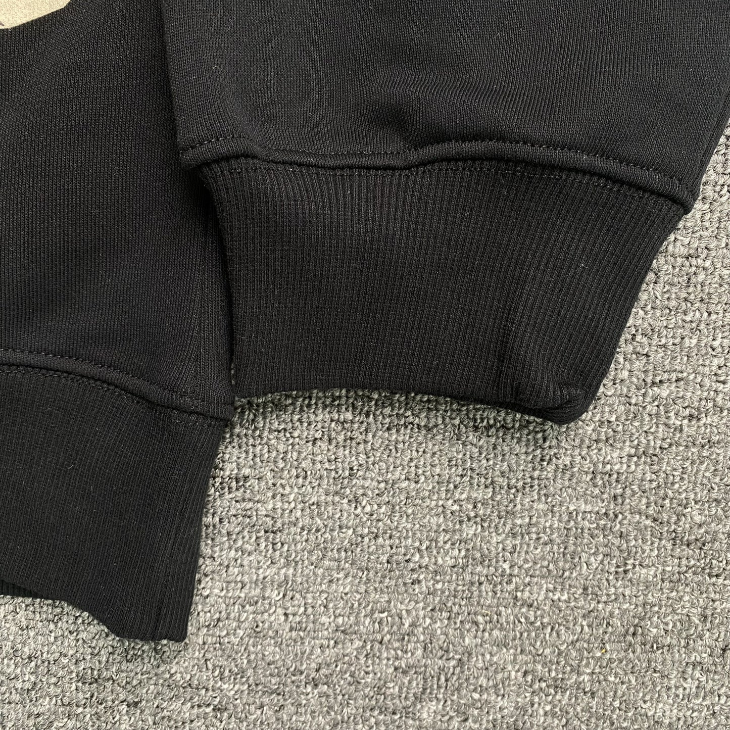 denim-tears-x-cpfm-cactus-tears-wreath-hoodie-black-3-Drip Store Argentina