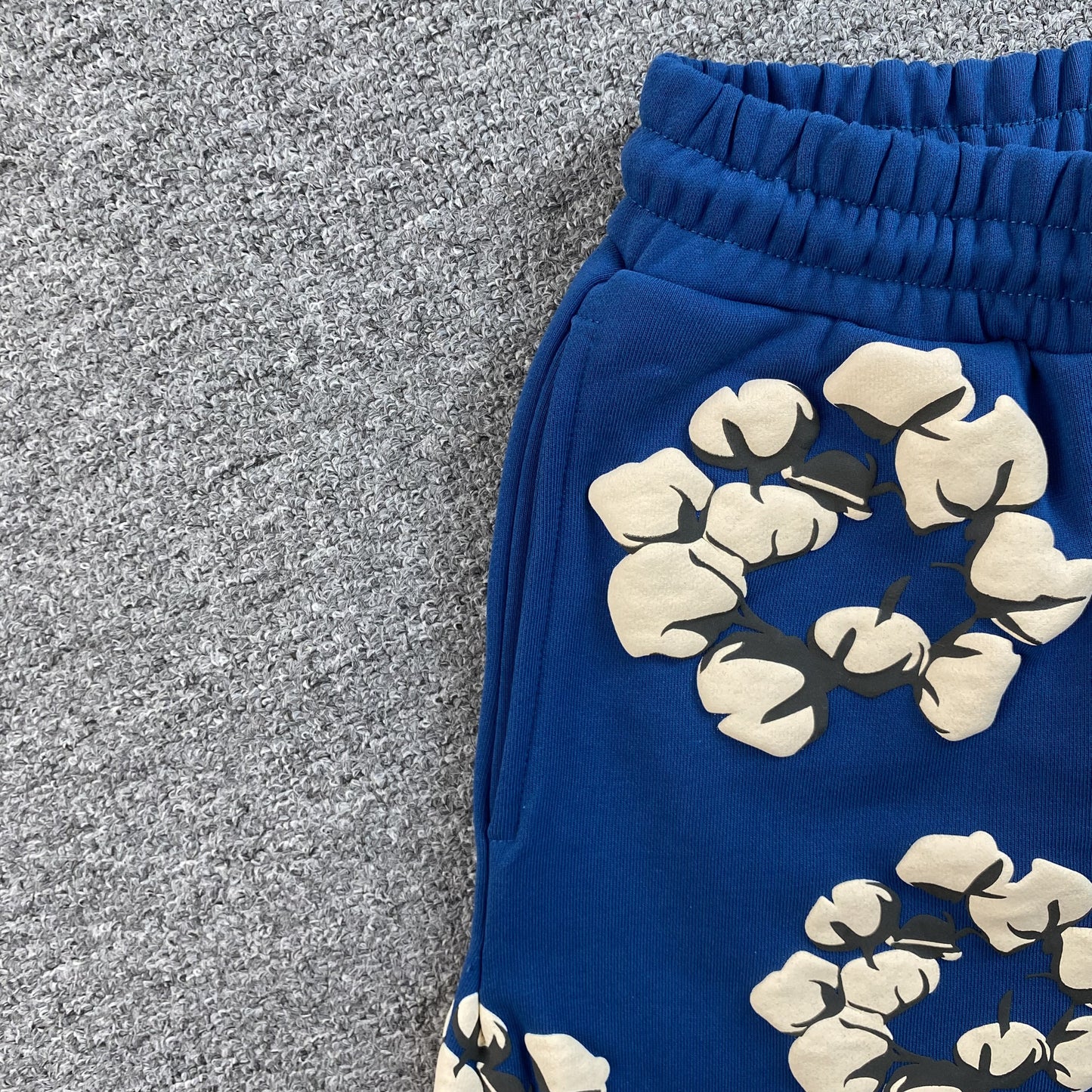 denim-tears-x-cpfm-cactus-tears-wreath-shorts-blue-3-Drip Store Argentina