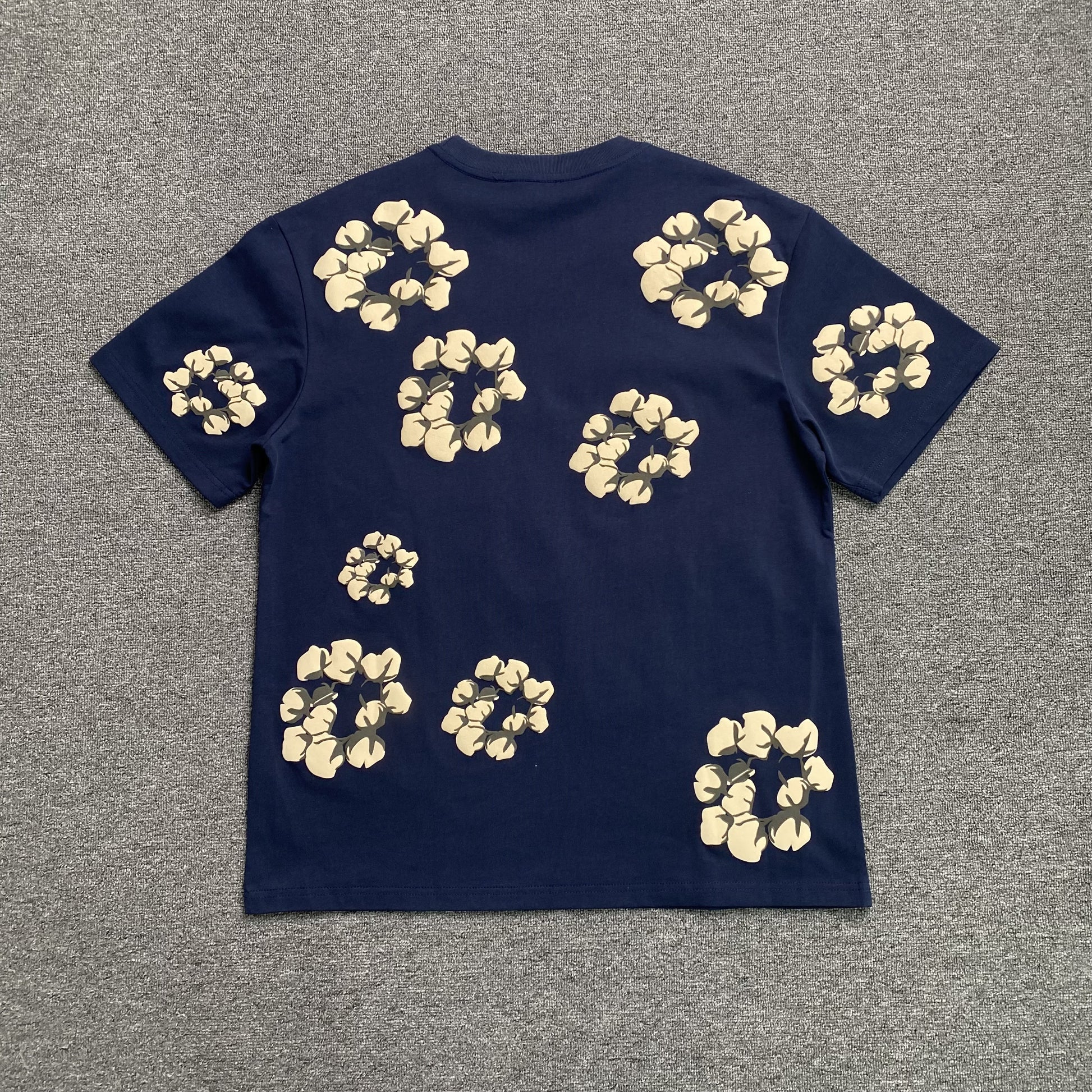 denim-tears-x-cpfm-cactus-tears-wreath-tee-navy-2-Drip Store Argentina
