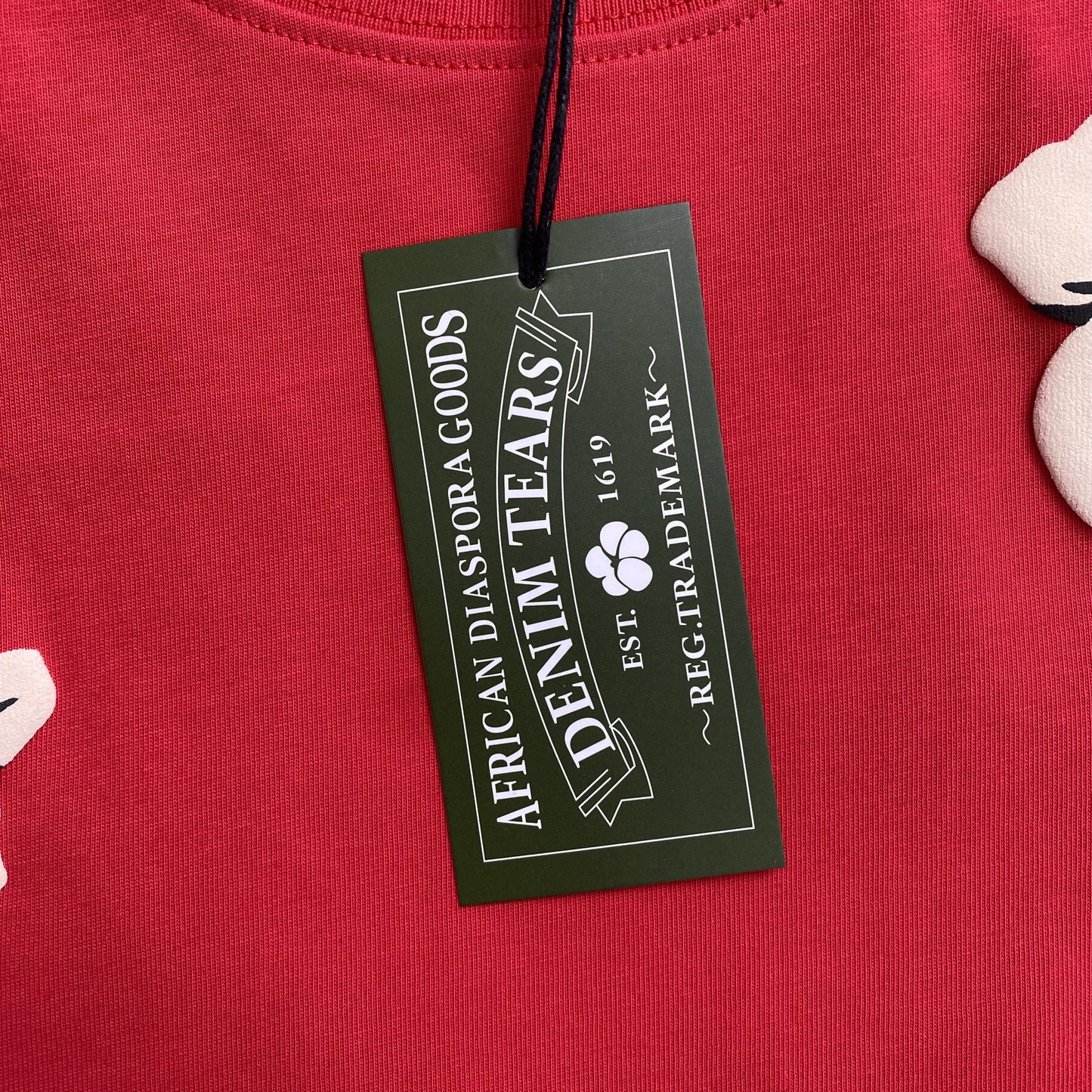 denim-tears-x-cpfm-cactus-tears-wreath-tee-red-6-Drip Store Argentina