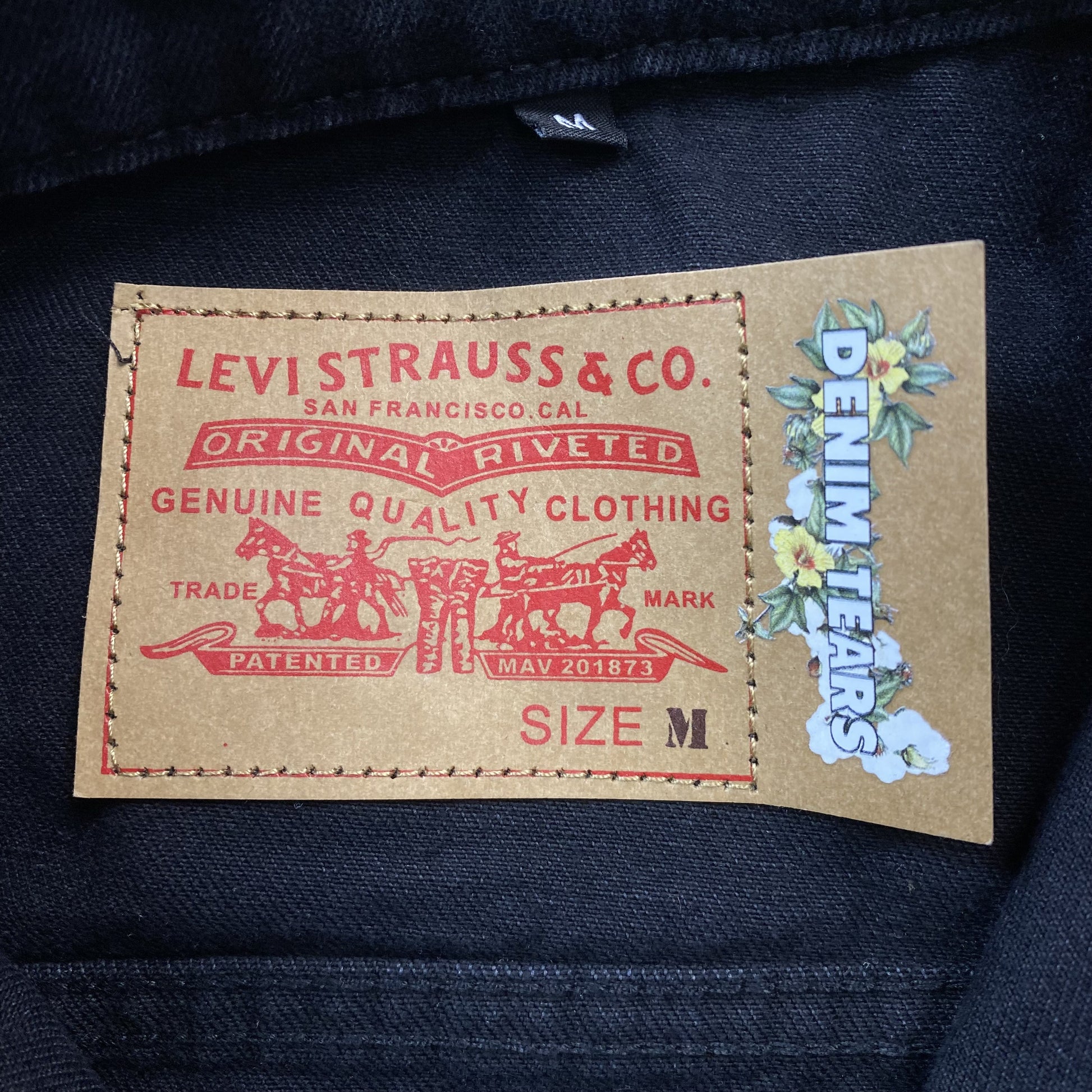 denim-tears-x-offset-wreath-denim-jacket-black-13-Drip Store Argentina