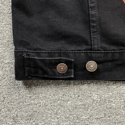 denim-tears-x-offset-wreath-denim-jacket-black-6-Drip Store Argentina