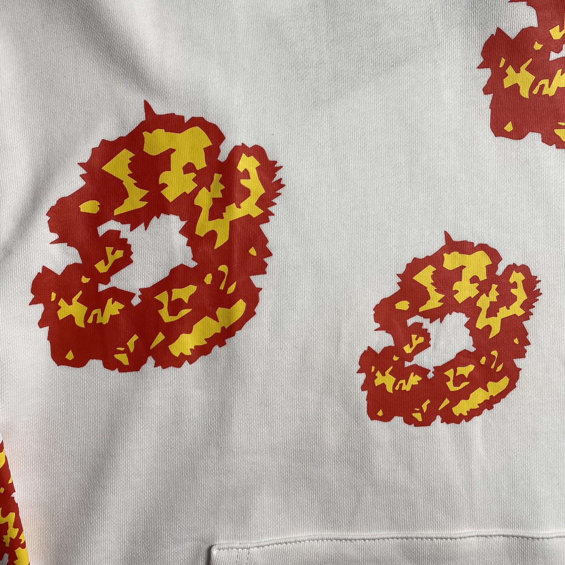 denim-tears-x-offset-wreath-hoodie-white-3-Drip Store Argentina