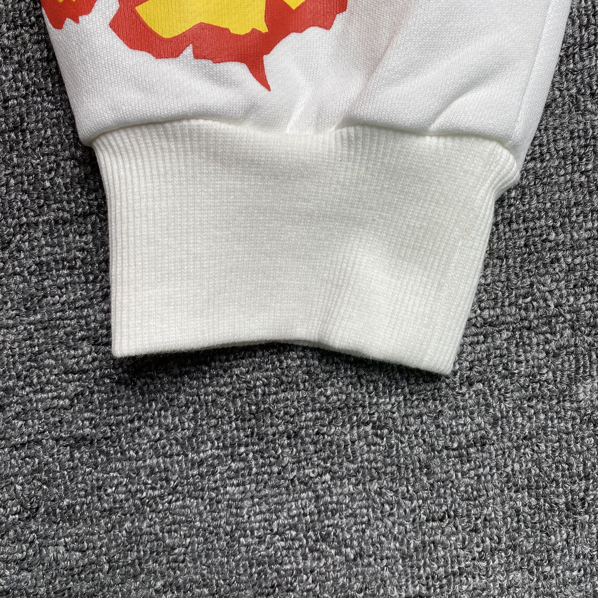 denim-tears-x-offset-wreath-hoodie-white-7-Drip Store Argentina