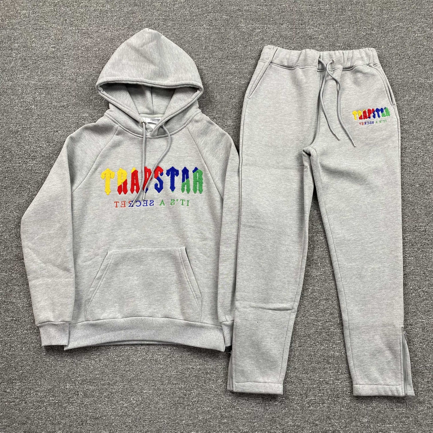 TRAPSTAR CHENILLE DECODED TRACKSUIT GREY CANDY