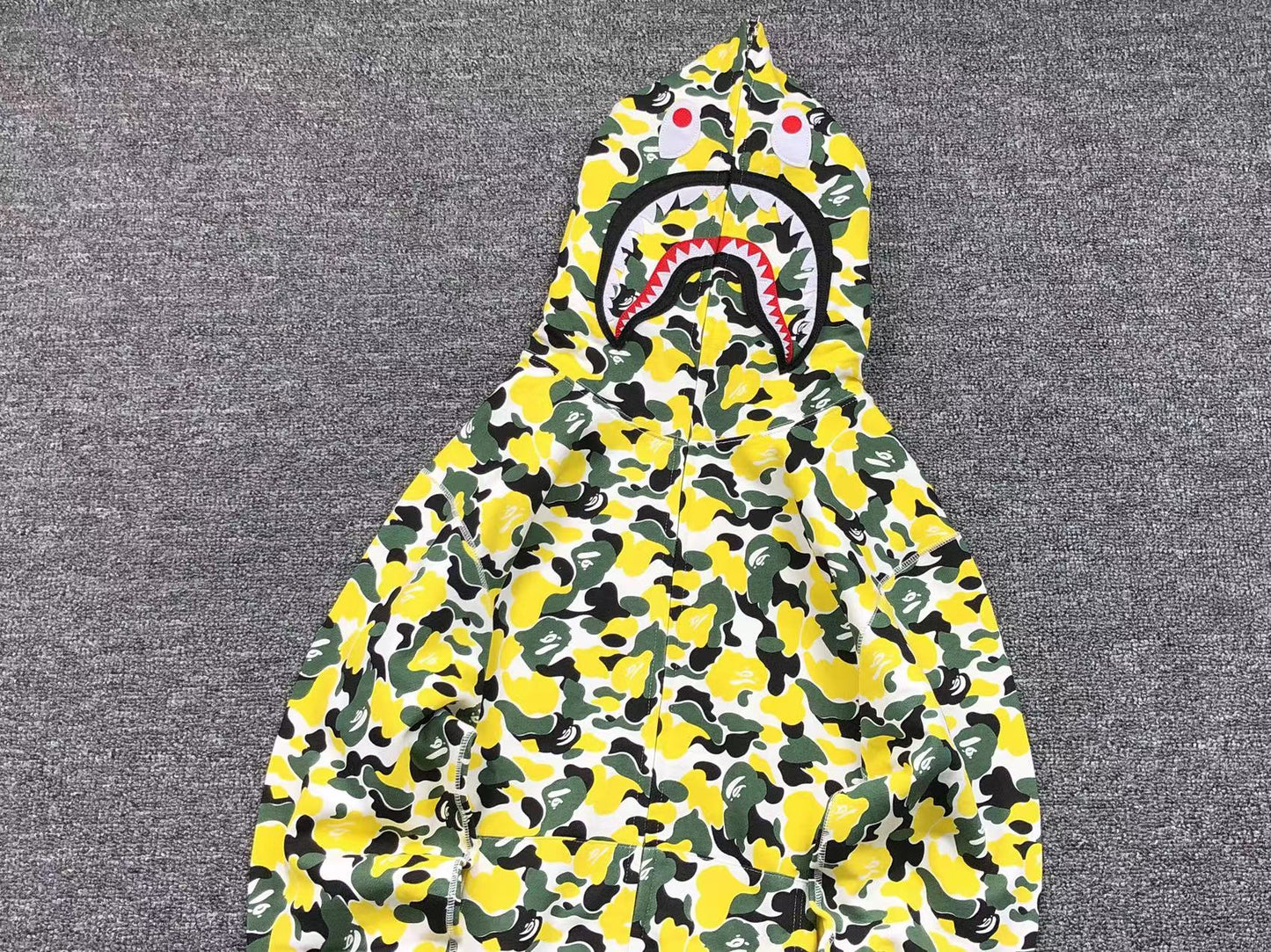 BAPE SHARK OZAKA LIMITED FULL ZIP HOODIE