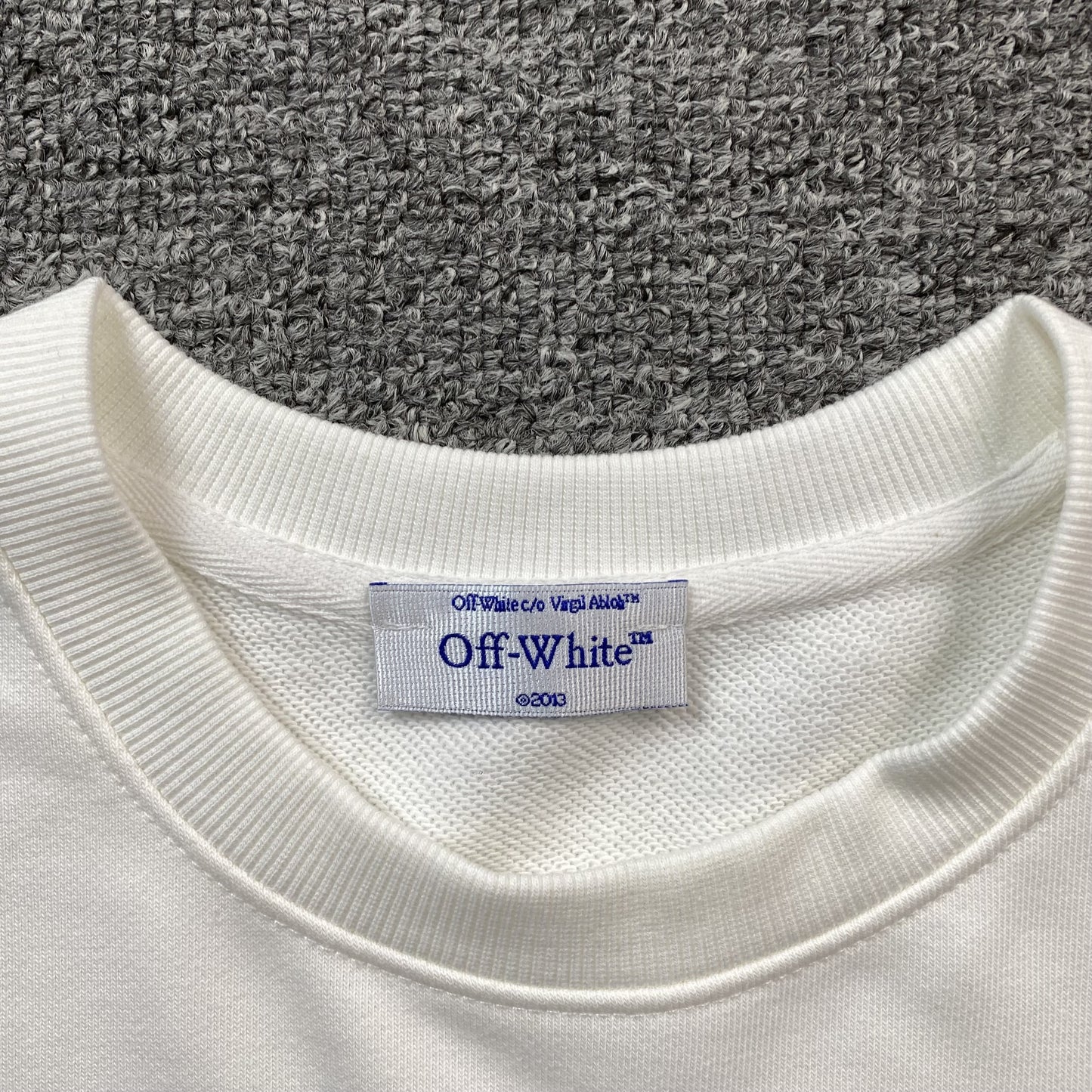 OFF WHITE MOON ARROW CREWNECK WHITE