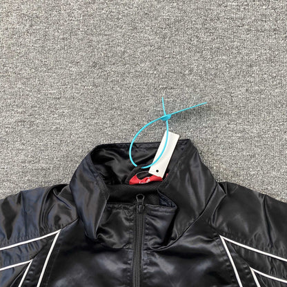 Campera Supreme Satin Piping Pullover Negra