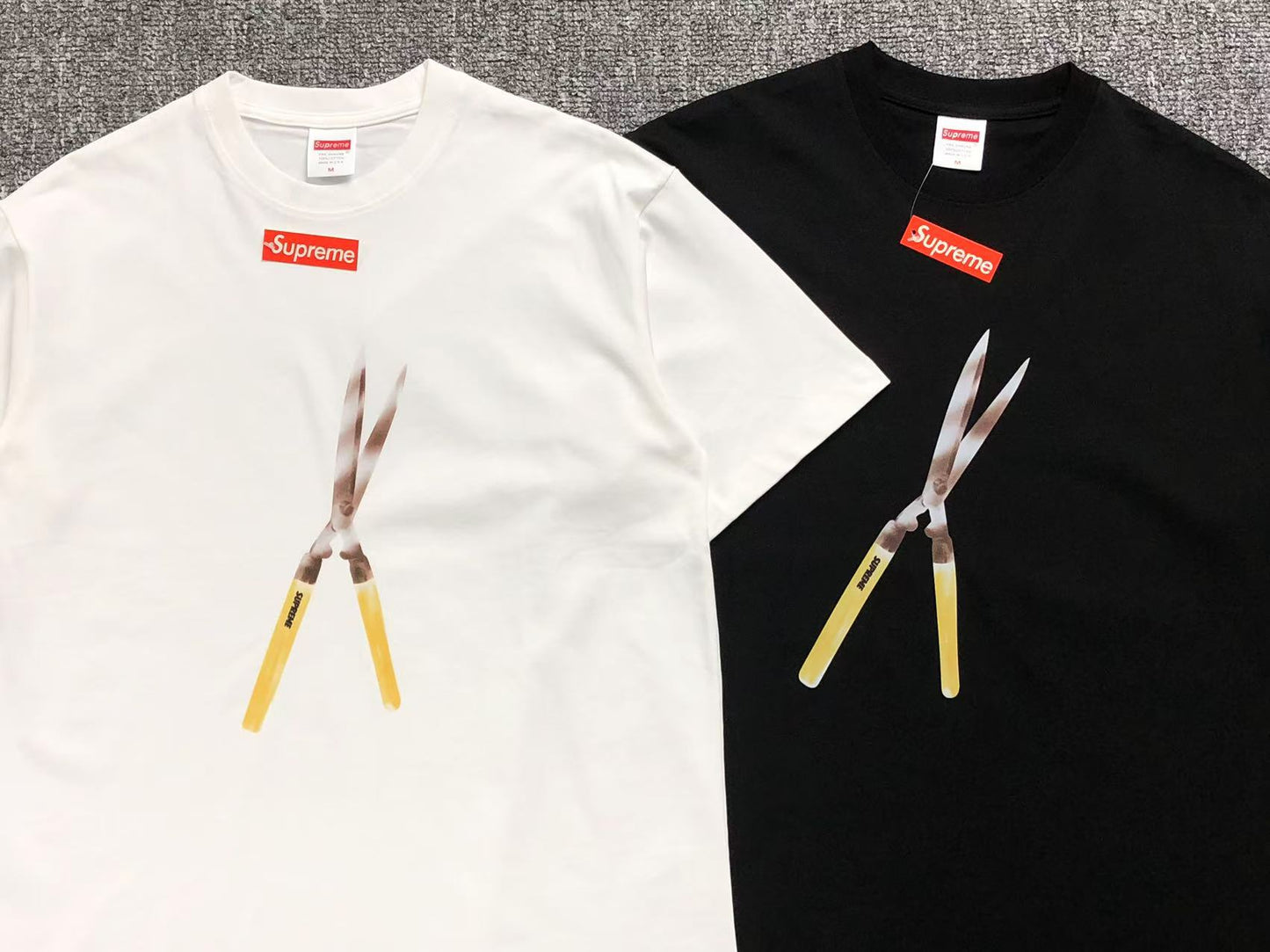 SUPREME SHEARS TEE BLACK