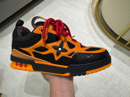 Louis Vuitton Skate Sneaker Negro Naranja