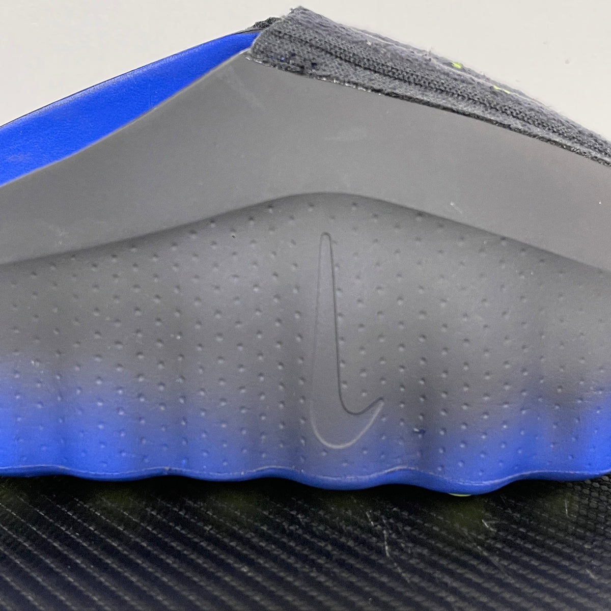 Nike Mind 001 Flyknit Slide Hyper Royal Black