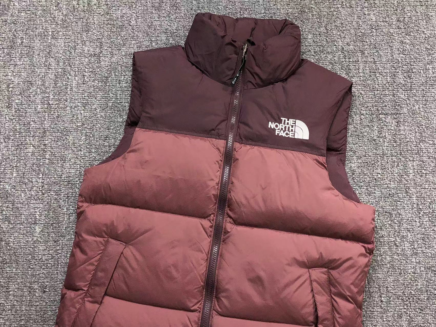 THE NORTH FACE 1996 RETRO NUPTSE VEST RED