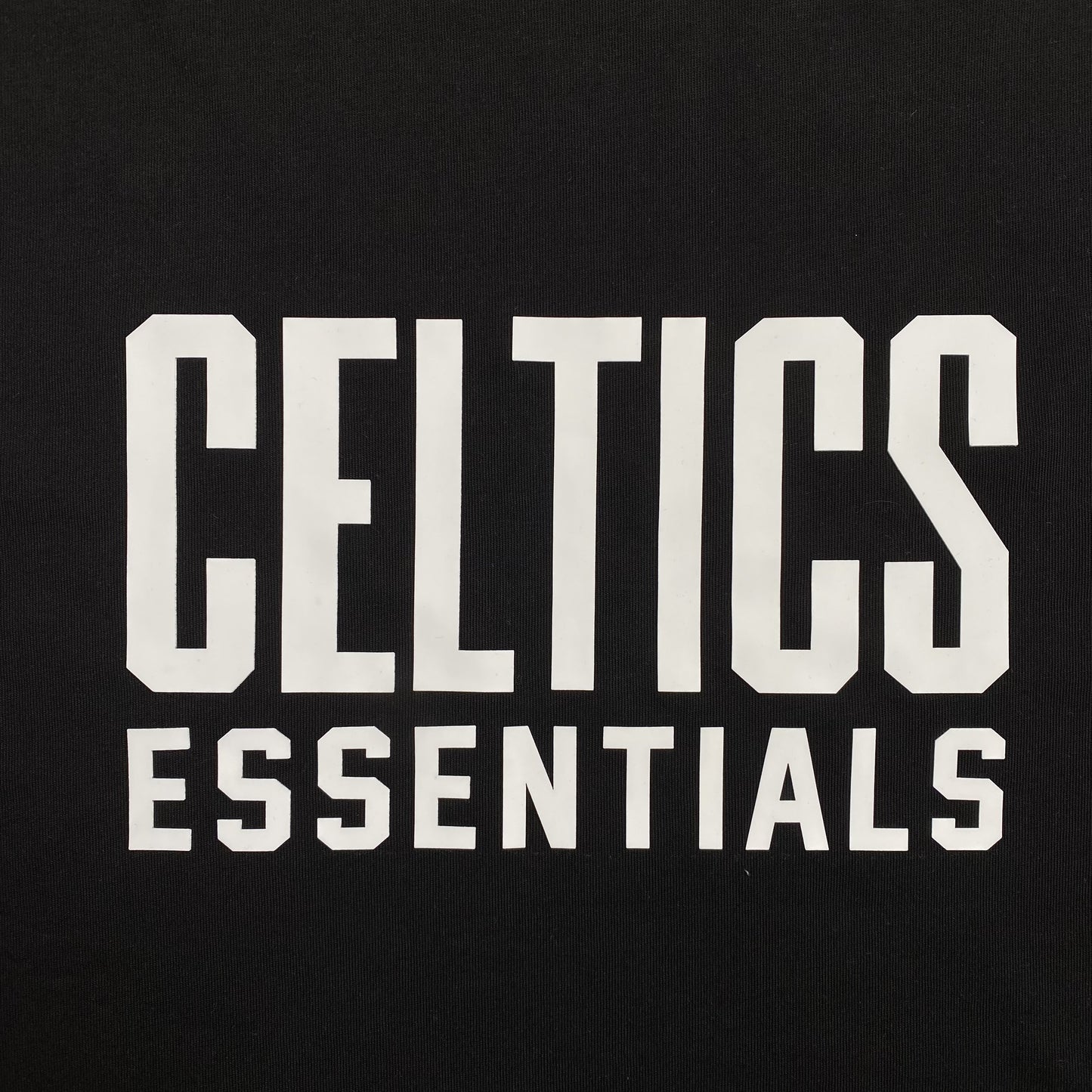 fear-of-god-essentials-celtics-tee-black-2-Drip Store Argentina