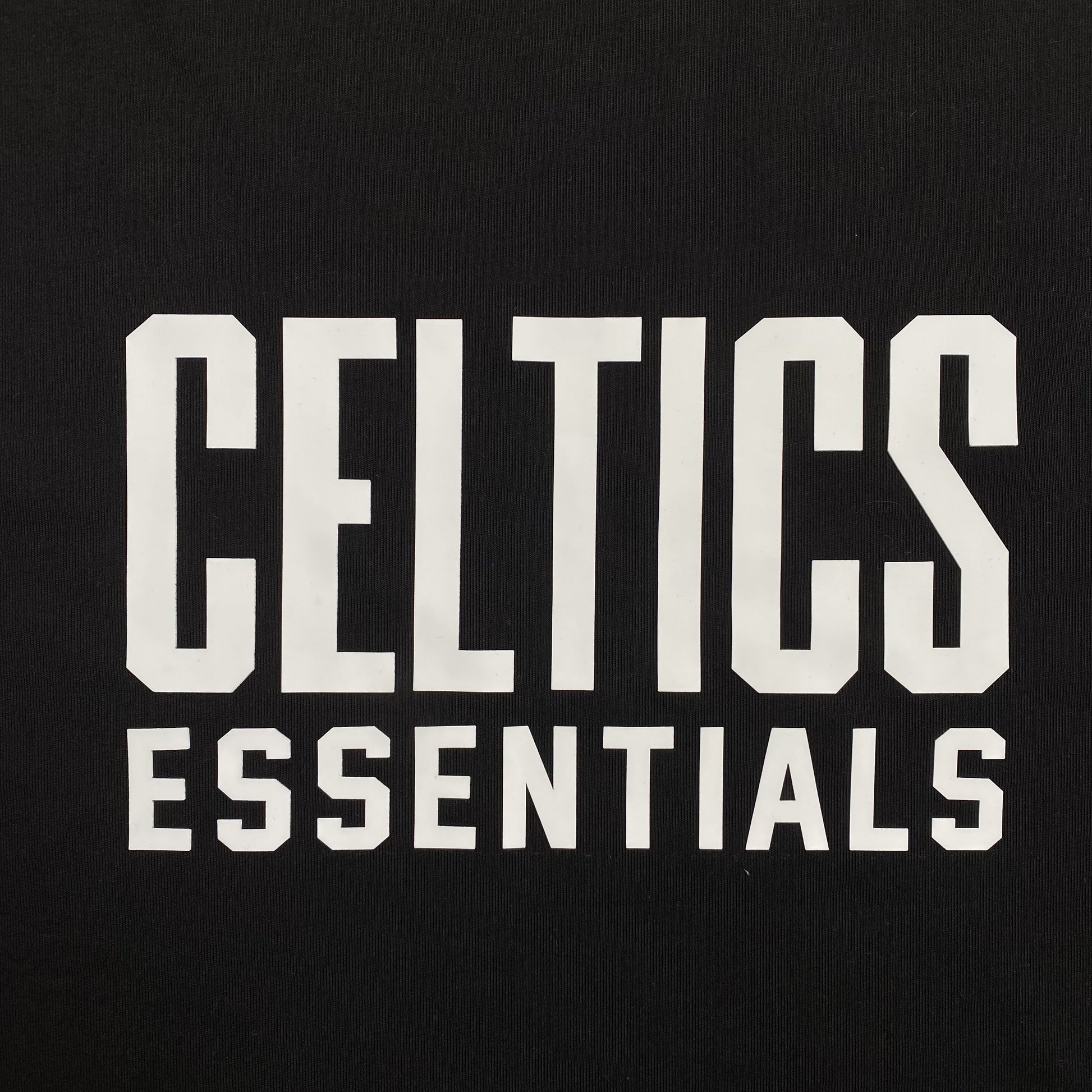 fear-of-god-essentials-celtics-tee-black-2-Drip Store Argentina