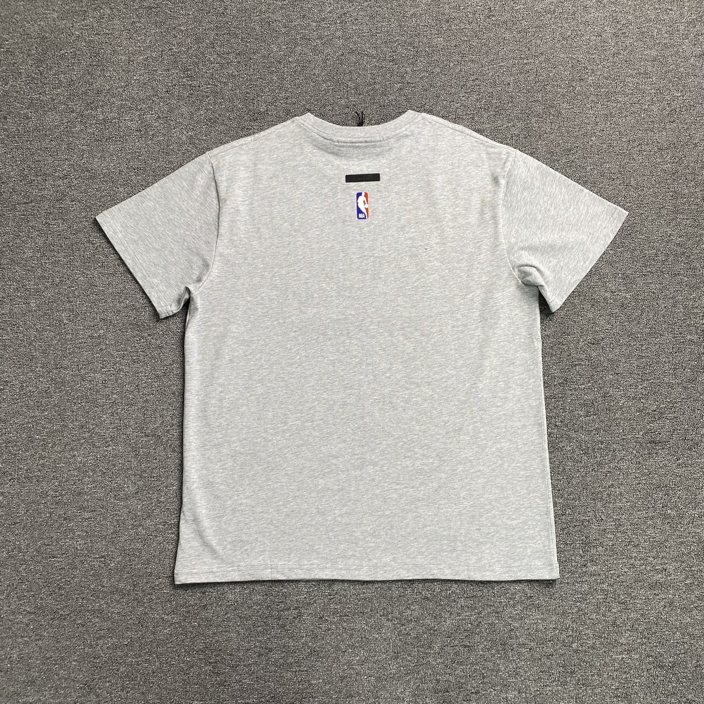 fear-of-god-essentials-celtics-tee-grey-3-Drip Store Argentina