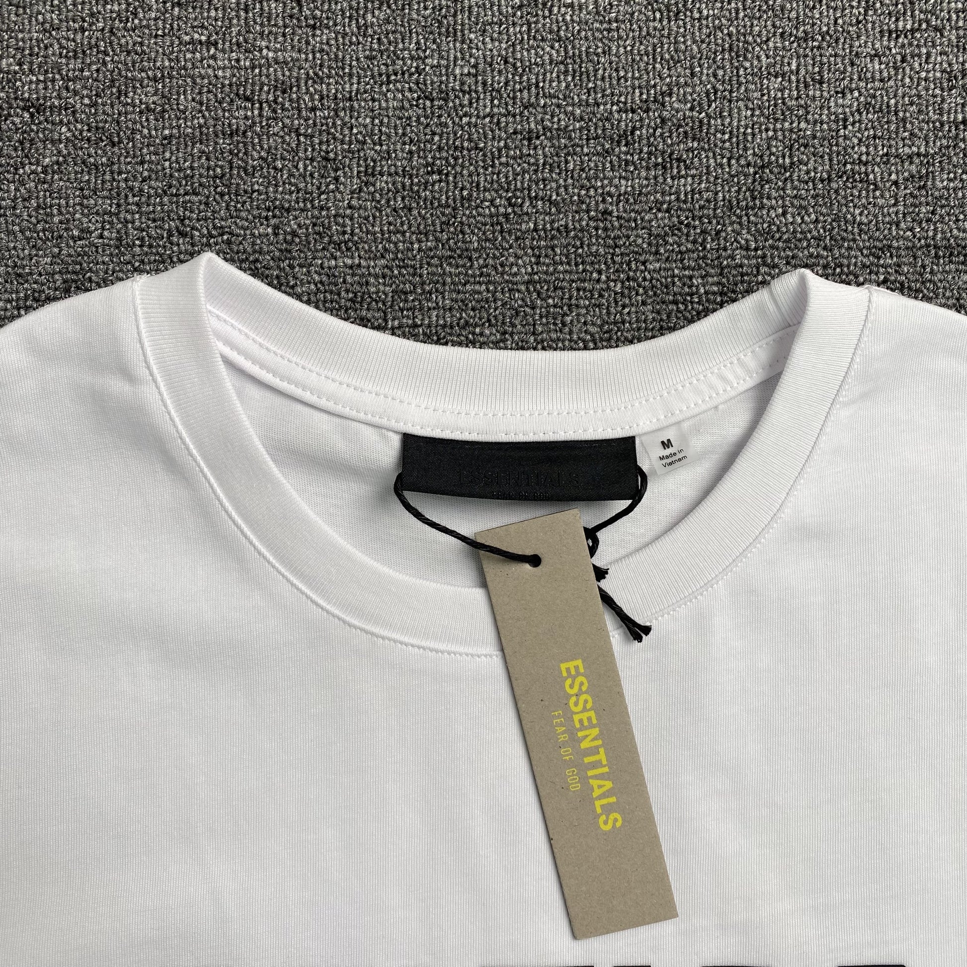 fear-of-god-essentials-celtics-tee-white-5-Drip Store Argentina