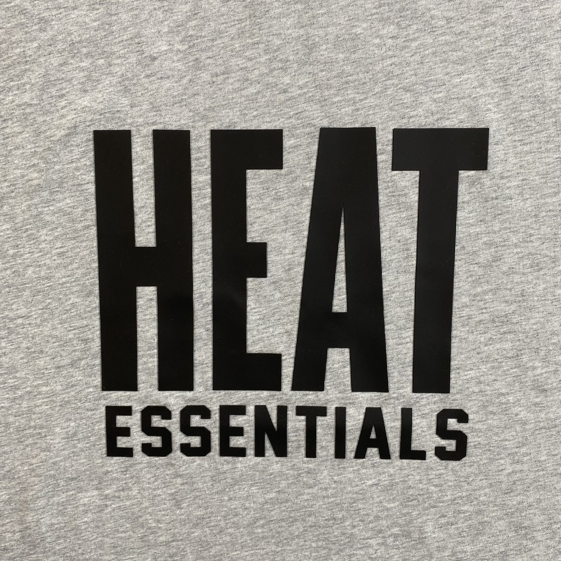 fear-of-god-essentials-heat-tee-grey-2-Drip Store Argentina