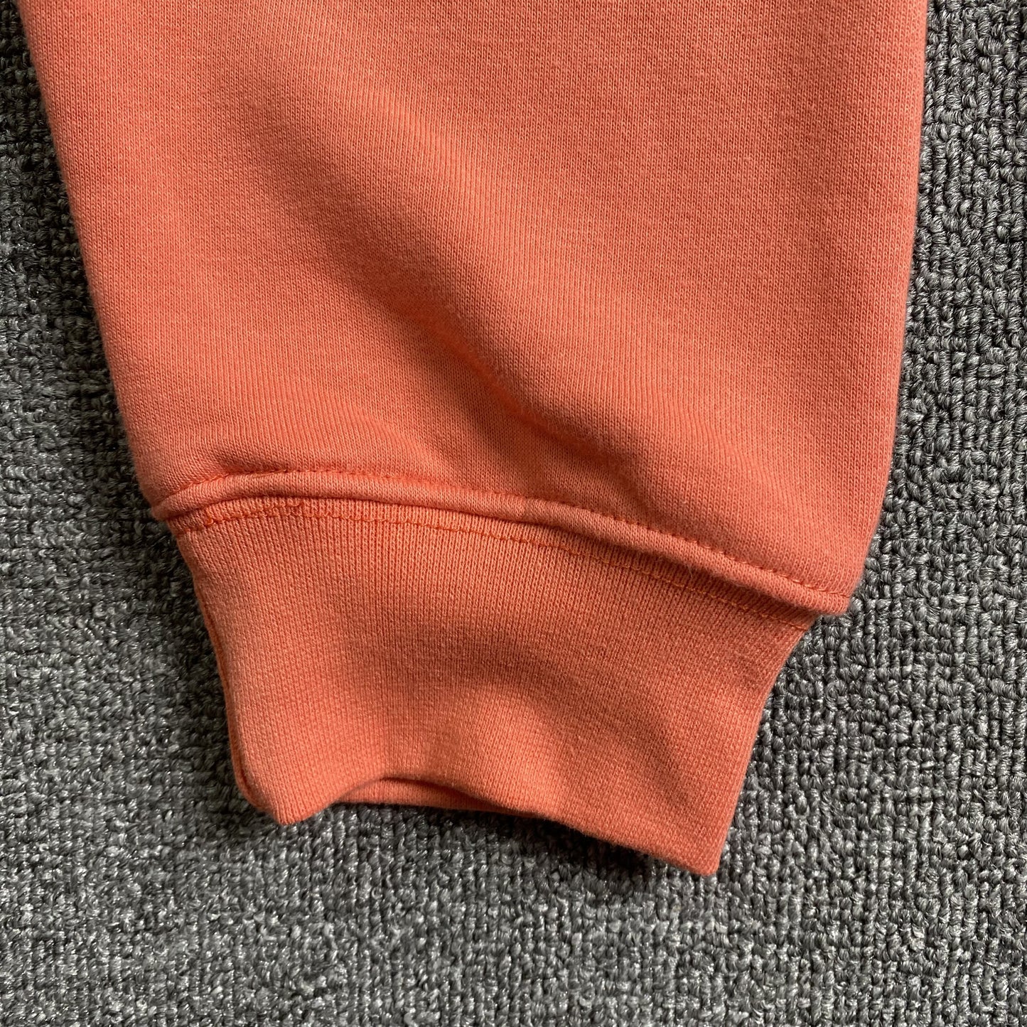 fear-of-god-essentials-hoodie-coral-7-Drip Store Argentina
