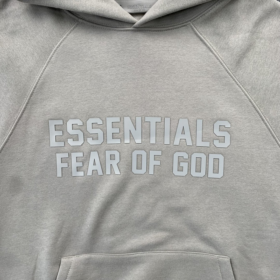 fear-of-god-essentials-hoodie-seal-2-Drip Store Argentina