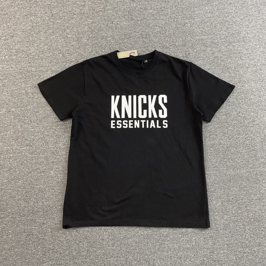 fear-of-god-essentials-knicks-tee-black-Drip Store Argentina