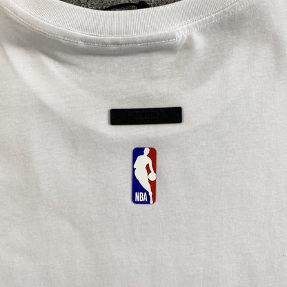 fear-of-god-essentials-knicks-tee-white-4-Drip Store Argentina